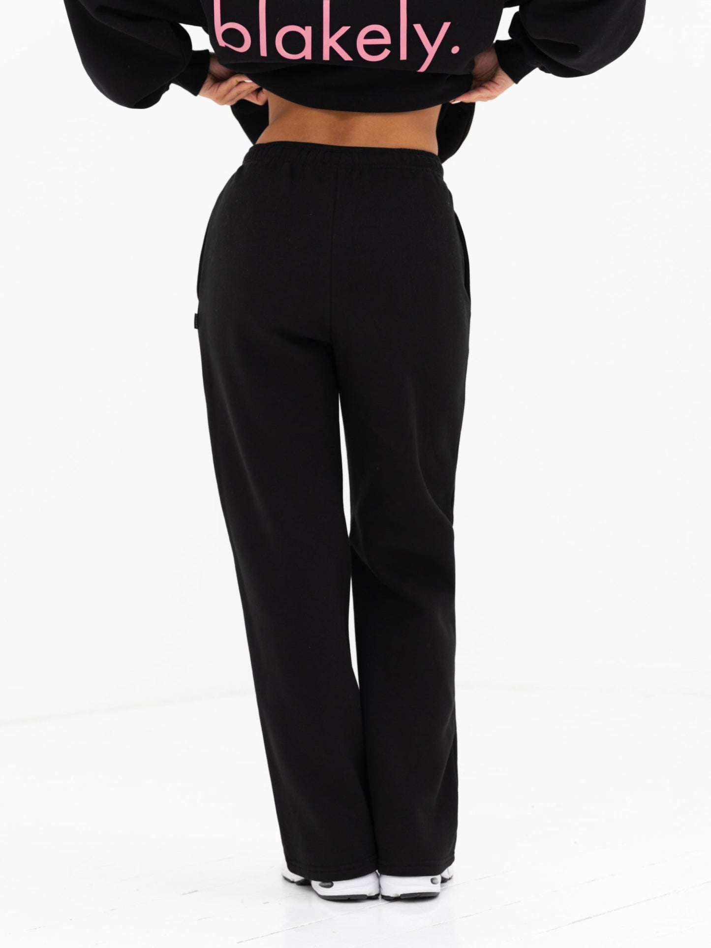 Lexi Wide Leg Sweatpants - Black