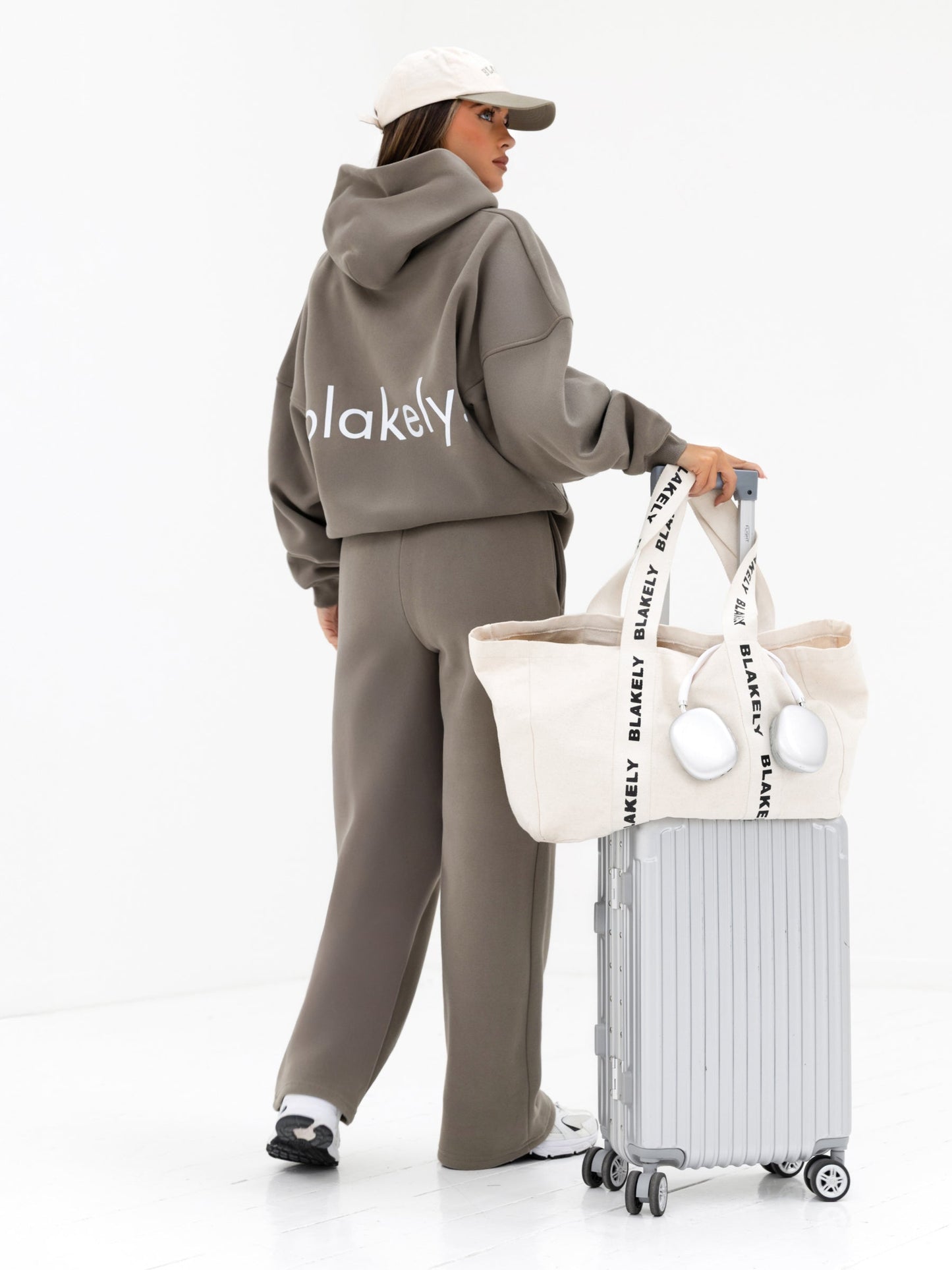 Lexi Wide Leg Sweatpants - Safari Green